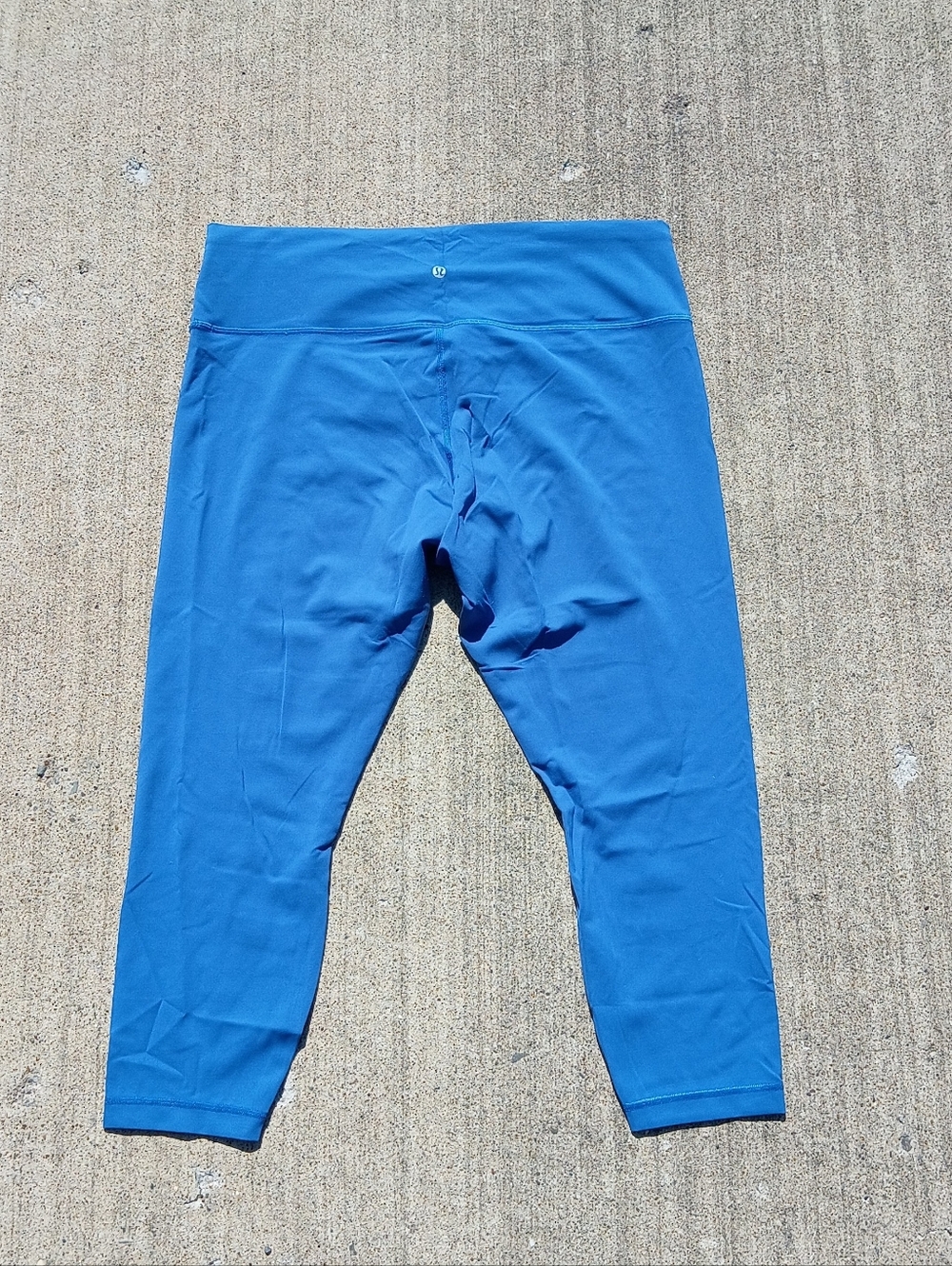 Lululemon Wunder Train Cropped Leggings Blue Size 20 Stretch Yoga Workout